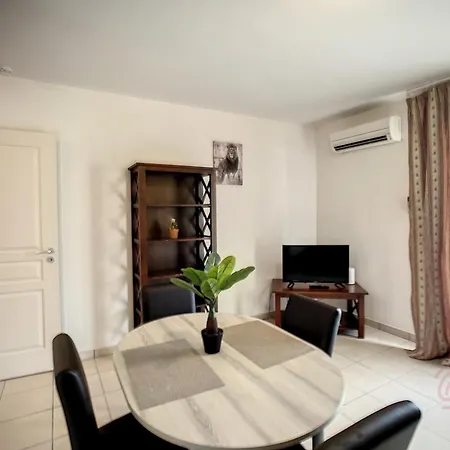 Διαμέρισμα Confort F2 Avec Terrasse Et Animaux Acceptes - Fr-1-451-224 *